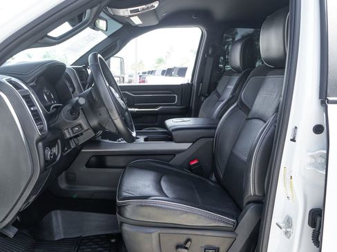 Used 2024 RAM 3500 Laramie w/ Sport Appearance Package AWD/4WD image 18
