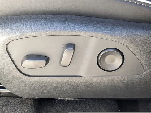 New 2026 Buick Enclave Sport Touring w/ Power Package image 22