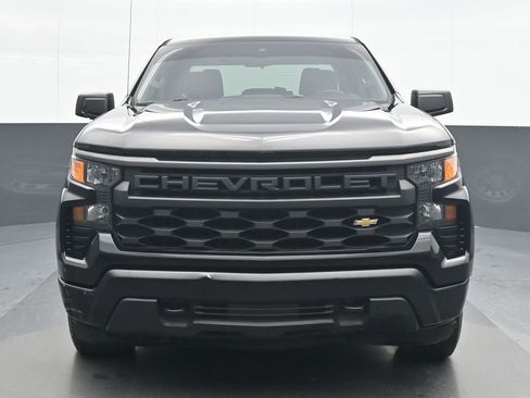 Used 2022 Chevrolet Silverado 1500 W/T w/ WT Convenience Package AWD/4WD image 1