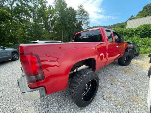 Used 2010 GMC Sierra 1500 SLE w/ Power Pack Plus AWD/4WD image 6