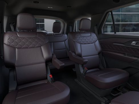 New 2026 Ford Explorer Platinum w/ LUX Leather Package AWD/4WD image 13