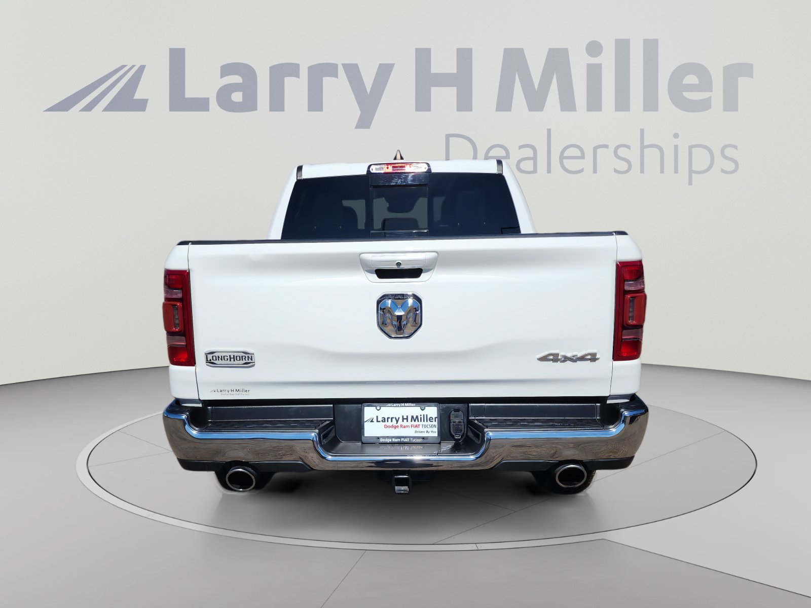 Used 2023 RAM 1500 Limited AWD/4WD image 4