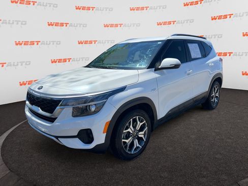 Used 2021 Kia Seltos EX AWD/4WD image 1