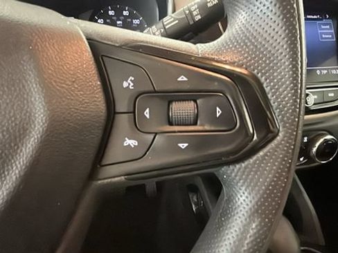 Used 2021 Chevrolet TrailBlazer LT w/ Sun and Liftgate Package FWD image 16