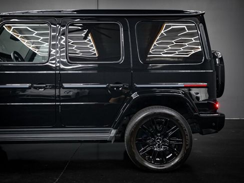 Used 2025 Mercedes-Benz G 580 w/ EQ Technology image 6