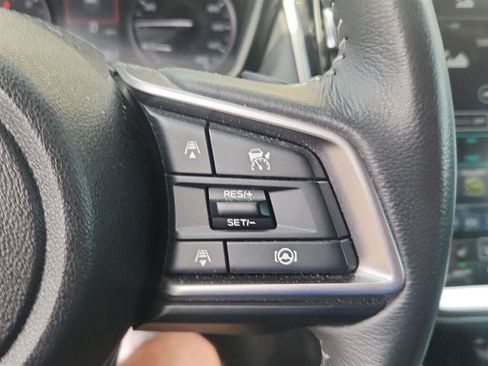 Used 2025 Subaru Outback Premium AWD/4WD image 16