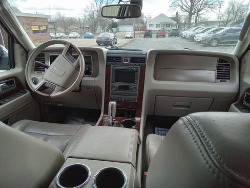 Used 2013 Lincoln Navigator L 2WD w/ HD Trailer Tow Pkg image 7