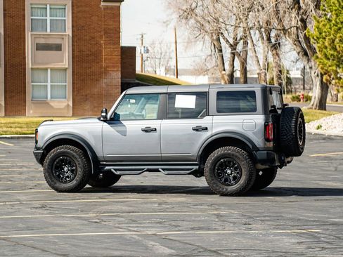 Used 2023 Ford Bronco Wildtrak image 7