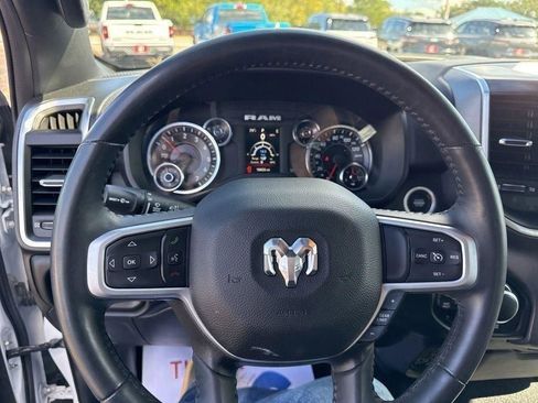 Used 2024 RAM 1500 Big Horn image 32