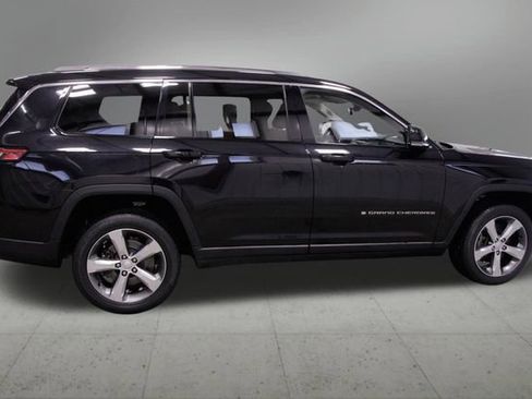 Used 2022 Jeep Grand Cherokee L Limited image 6