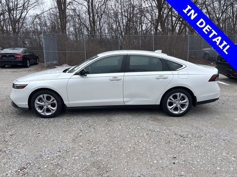 Used 2025 Honda Accord LX image 9
