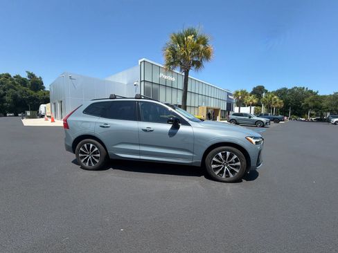 Used 2024 Volvo XC60 B5 Plus w/ Protection Package Premier AWD/4WD image 20