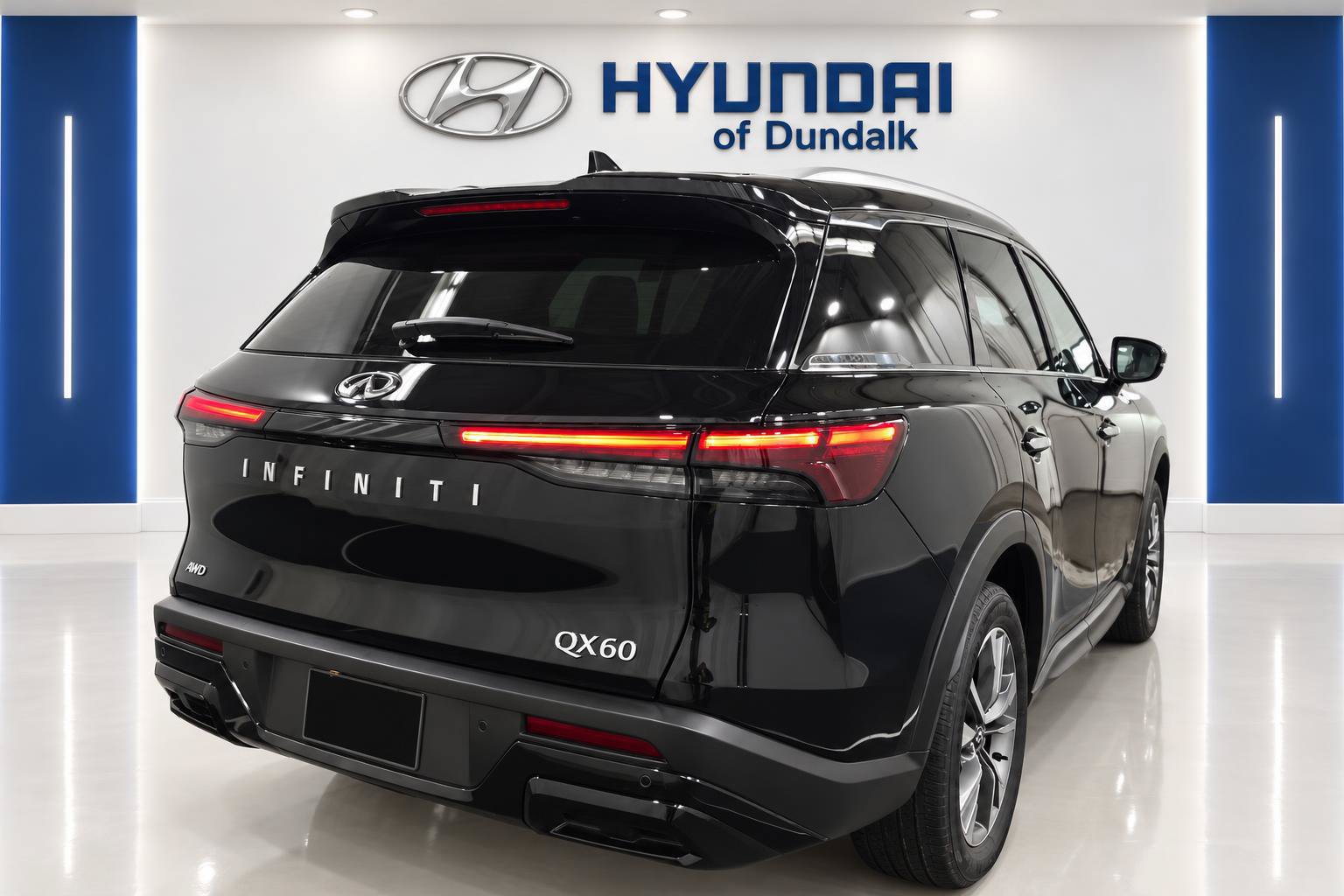 Used 2024 INFINITI QX60 Luxe AWD/4WD image 4