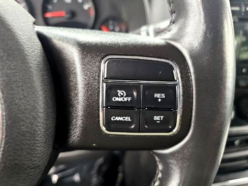 Used 2012 Jeep Patriot Latitude image 14