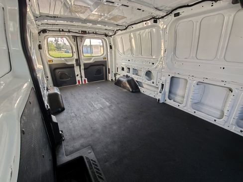 Used 2018 Ford Transit 250 148 Low Roof image 25
