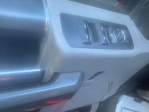 Used 2017 Ford F150 XLT w/ Equipment Group 302A Luxury image 18