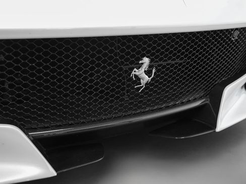Certified 2016 Ferrari F12tdf image 9