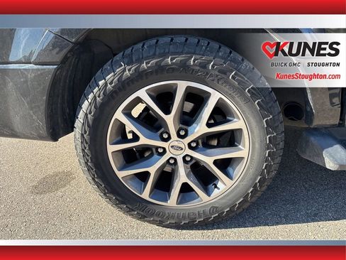 Used 2017 Ford Expedition EL XLT w/ Equipment Group 201A image 12