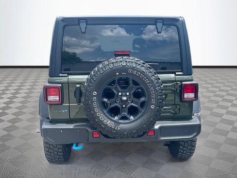 Used 2023 Jeep Wrangler Unlimited w/ Cold Weather Group AWD/4WD image 7