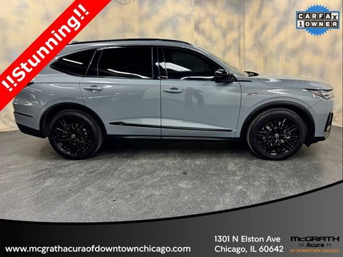 Used 2025 Acura MDX A-Spec image 9