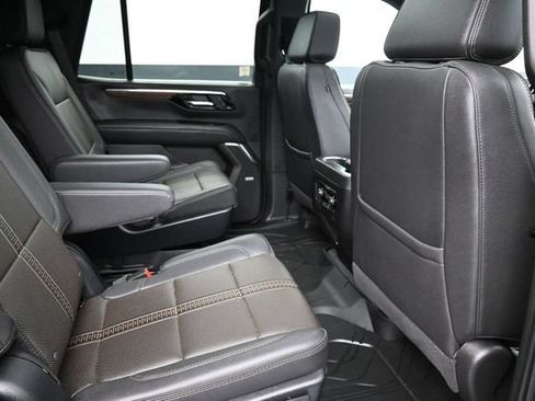 Used 2025 Chevrolet Tahoe High Country w/ Sun And Tow Package AWD/4WD image 18
