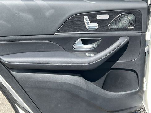 Used 2023 Mercedes-Benz GLS 450 4MATIC image 36