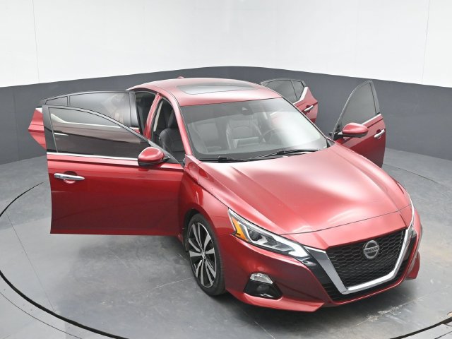 Used 2020 Nissan Altima 2.5 Platinum FWD image 51