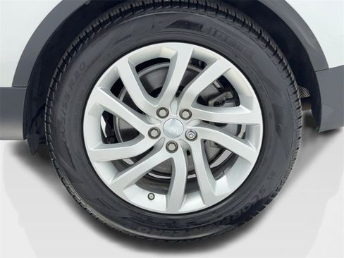 Used 2020 Land Rover Discovery HSE image 63