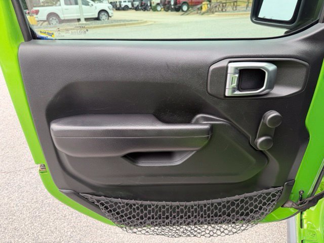 Used 2018 Jeep Wrangler Unlimited Sport AWD/4WD image 10