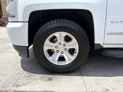 Used 2018 Chevrolet Silverado 1500 LTZ Z71 AWD/4WD image 23