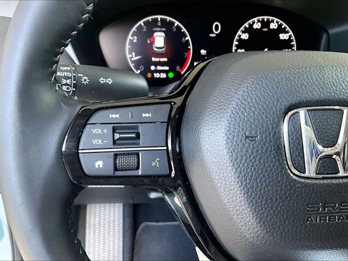Used 2026 Honda HR-V EX-L image 24