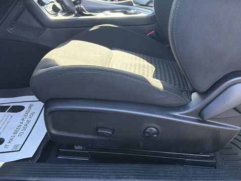 Used 2022 Dodge Challenger R/T Scat Pack w/ Driver Convenience Group image 14
