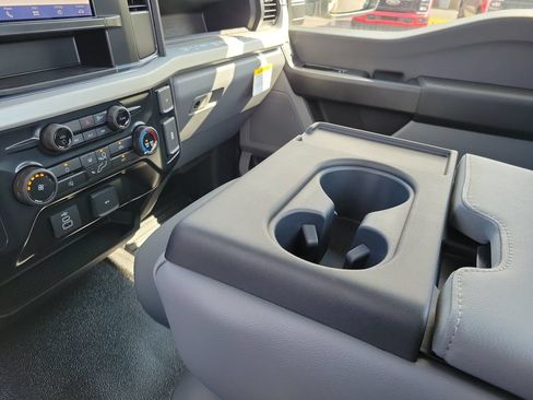 New 2026 Ford F350 XL w/ FX4 Off-Road Package AWD/4WD image 28
