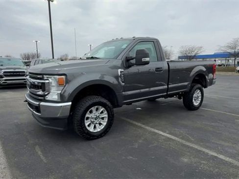 Used 2020 Ford F350 XLT image 4