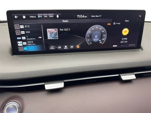 Used 2024 Genesis GV70 2.5T w/ Advanced Package image 64