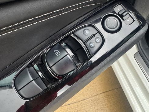 Used 2023 Nissan Altima 2.5 SL image 11