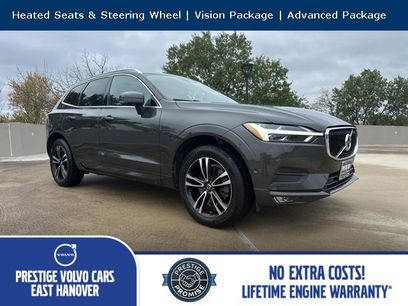 Used 2018 Volvo XC60 T6 Momentum w/ Advanced Package