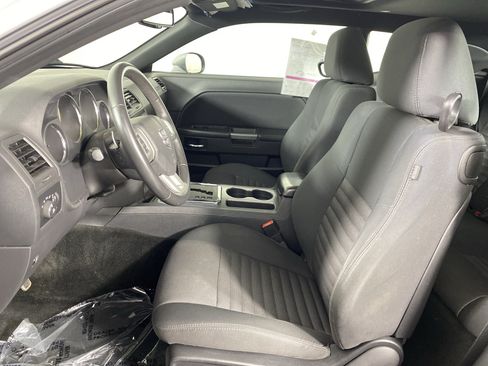 Used 2014 Dodge Challenger R/T w/ Blacktop Package RWD image 15