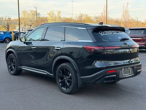 Certified 2025 INFINITI QX60 Luxe w/ Black Edition image 5