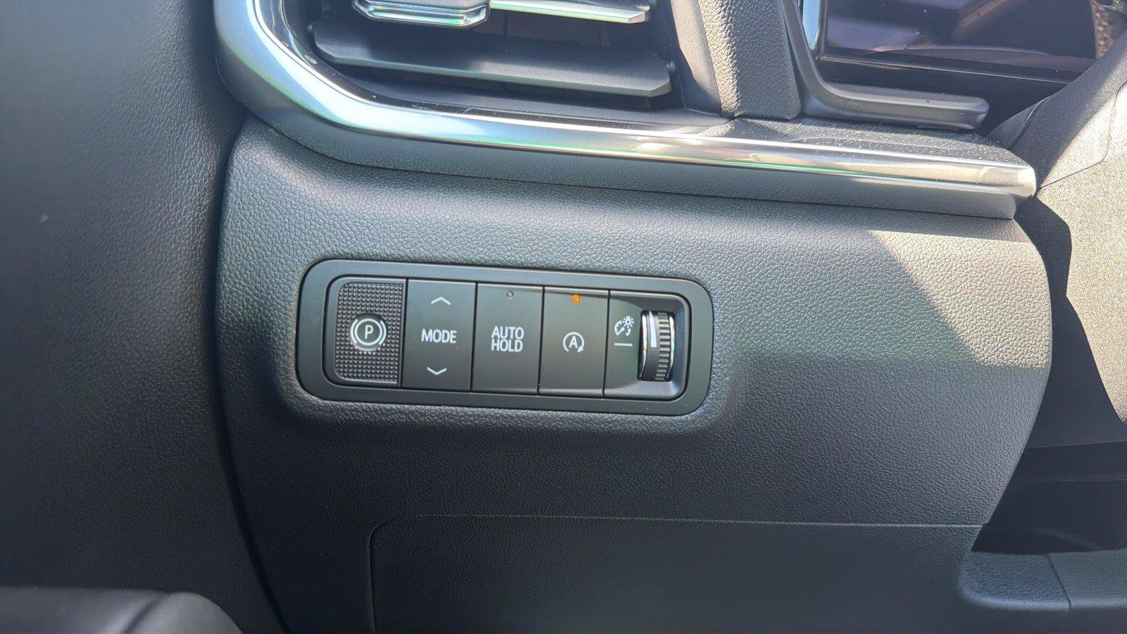 New 2027 GMC Terrain Elevation w/ Elevation Premium Package FWD image 13