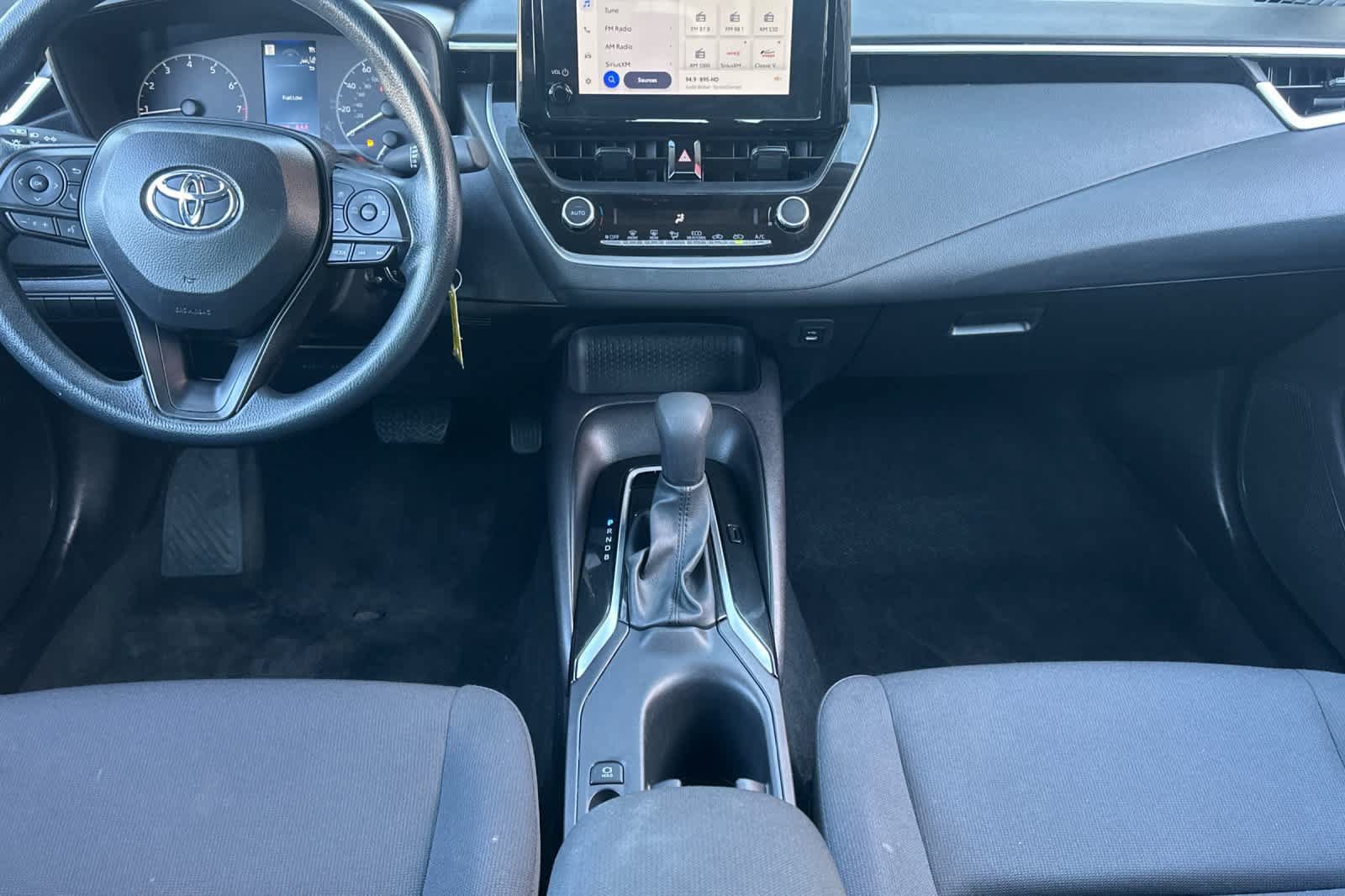 Used 2025 Toyota Corolla LE FWD image 3