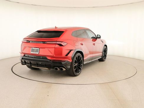 Used 2023 Lamborghini Urus S AWD/4WD image 6