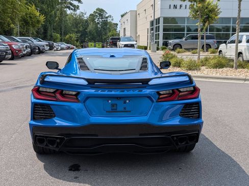 Used 2024 Chevrolet Corvette Stingray Premium Cpe w/ Z51 Performance Package RWD image 4