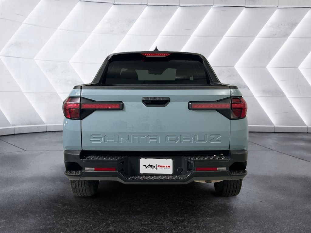 Used 2024 Hyundai Santa Cruz SE FWD image 5