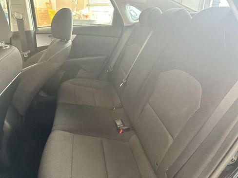 Certified 2023 Kia Forte LXS w/ LXS Technology Package FWD image 25