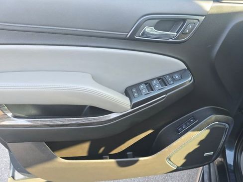 Used 2020 Chevrolet Tahoe LT image 10