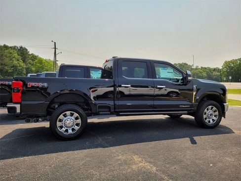 New 2025 Ford F250 King Ranch w/ Chrome Package image 10