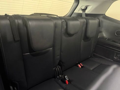 Used 2024 Subaru Ascent Limited w/ Technology Package AWD/4WD image 21
