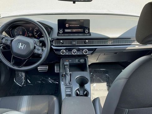 Used 2023 Honda Civic Sport image 12