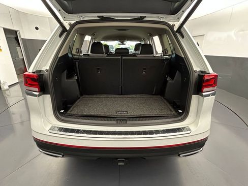 Used 2024 Volkswagen Atlas SE FWD image 43